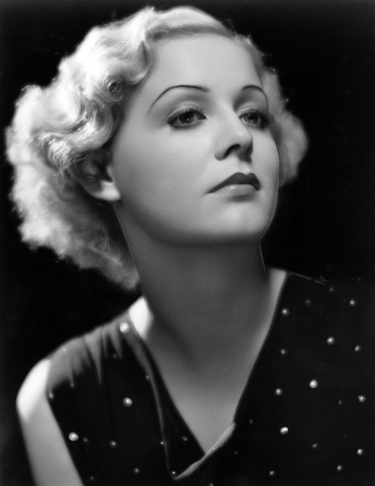 Gloria Stuart Canvas Art - (16 x 20)