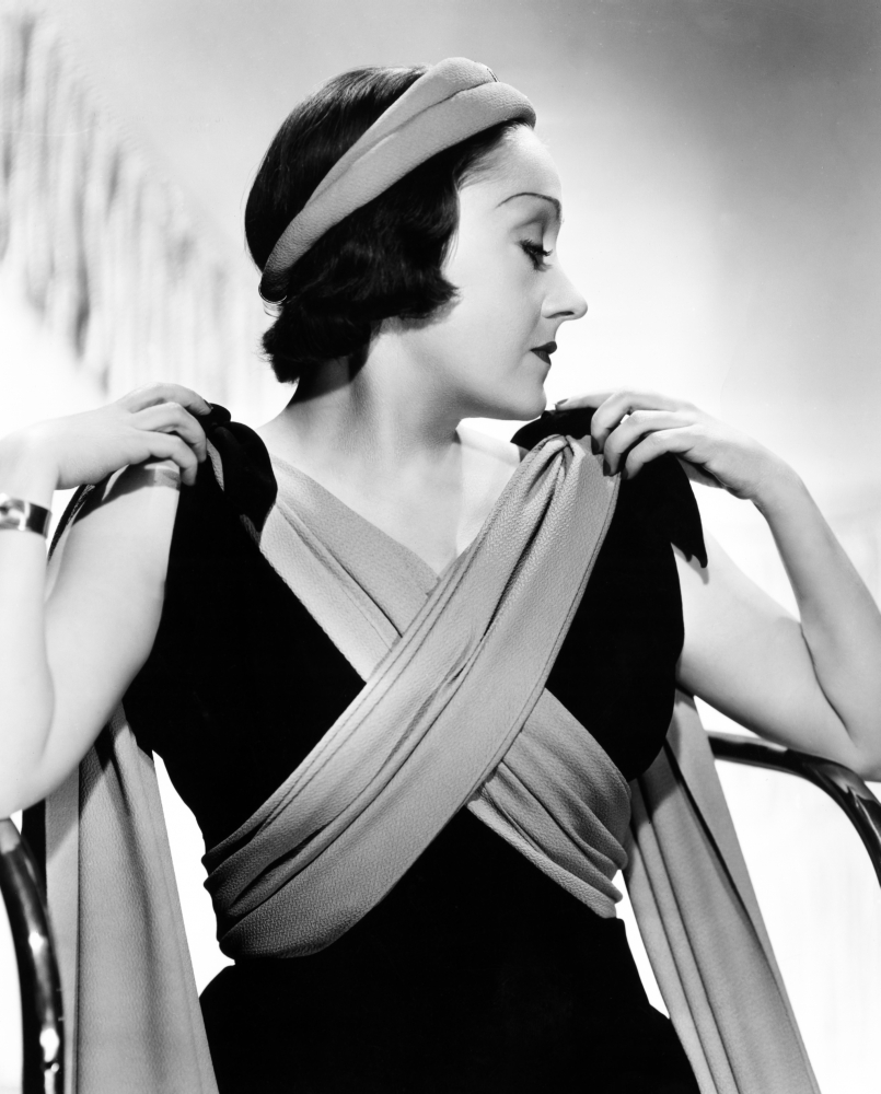 Gloria Swanson Photographed By MgmS Clarence Bull Canvas Art - (16 x 20)