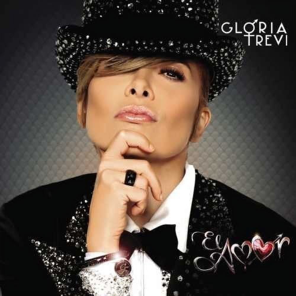 Gloria Trevi performing live in 2025