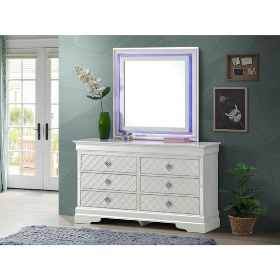 Glory Furniture Verona 6-Drawers Bedroom Chest in Silver Champagne
