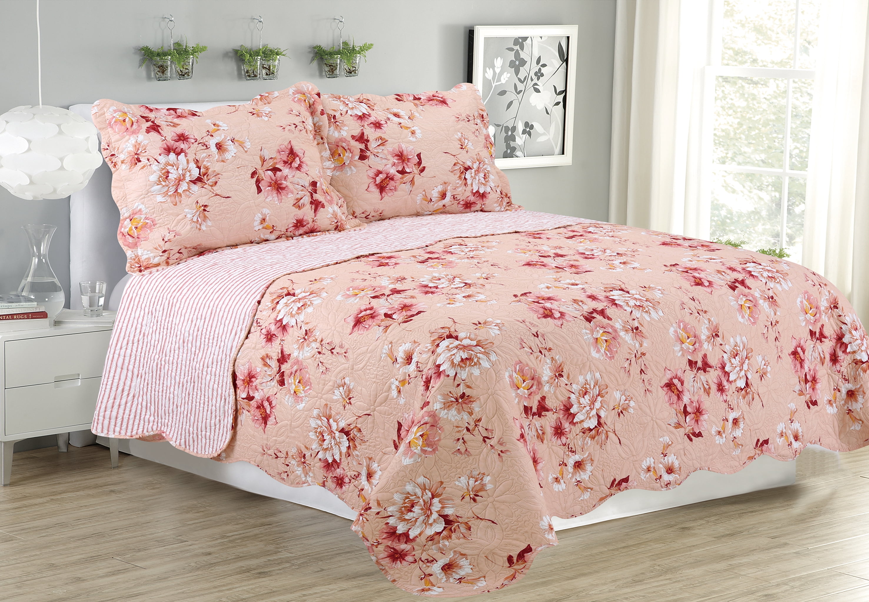 Glory Home 3-Piece Rose Reversible Quilt Set, Queen