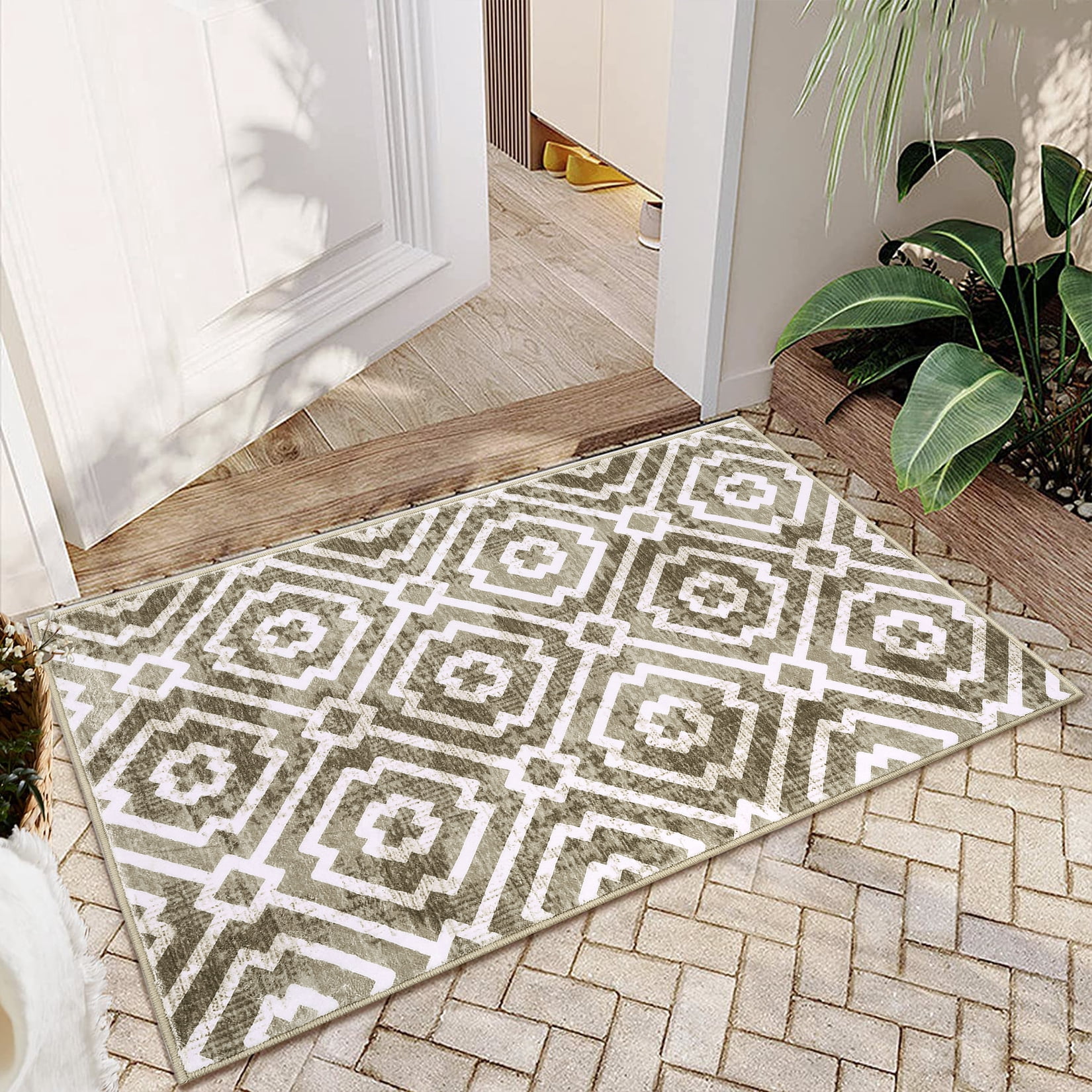 GlowSol 2' x 3' Small Entryway Area Rug Modern Geometric Moroccan Accent Rug Indoor Door Mat Non