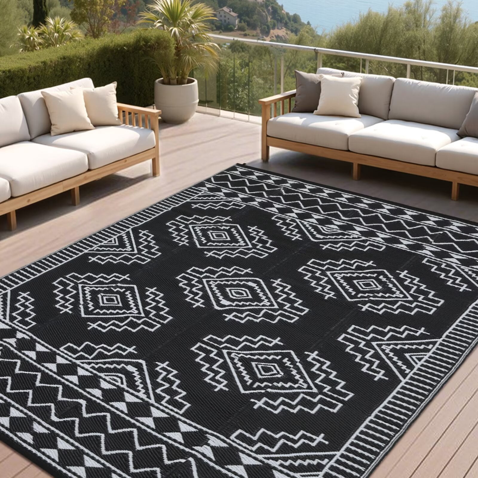 GlowSol 9'x12' Outdoor Rug Boho Geometric Plastic Straw Rug Waterproof Reversible Mat Outdoor Foldable Rug for Camping Patio Picnic, Black White