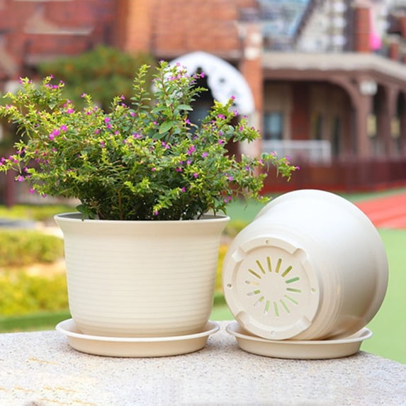 Gnmfd Thickened Plastic Flower Pot With Tray, Indoor Outdoor Round Planter, Weather Resistant Resin, Drainage Holes, Minimalist Modern Design, Easy Clean, Beige White Red Black, 5.9 Inch