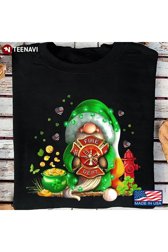 Gnome And Firefighter Lucky Shamrock Irish First Responder T-Shirt