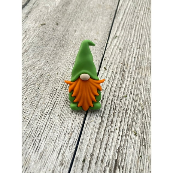 Gnome Pin Gift