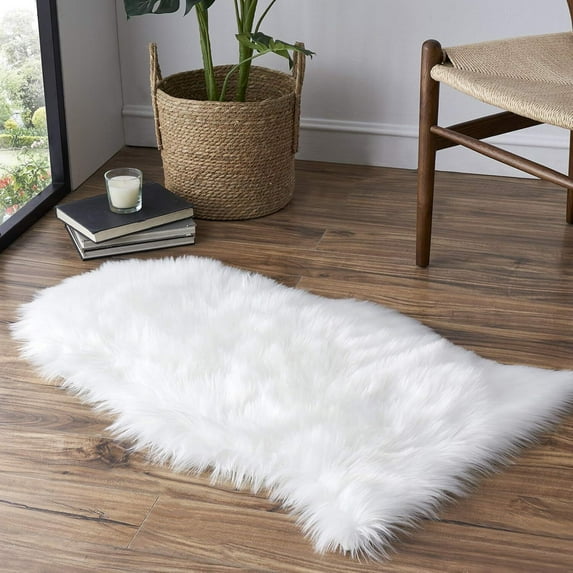 GoXteam Soft Fluffy Faux Fur Rugs for Bedroom Bedside Rug 2x3 Feet, Washable, Furry Sheepskin Area Rug for Living Room Girls Room, Luxury Shag Carpet Home Decor, White