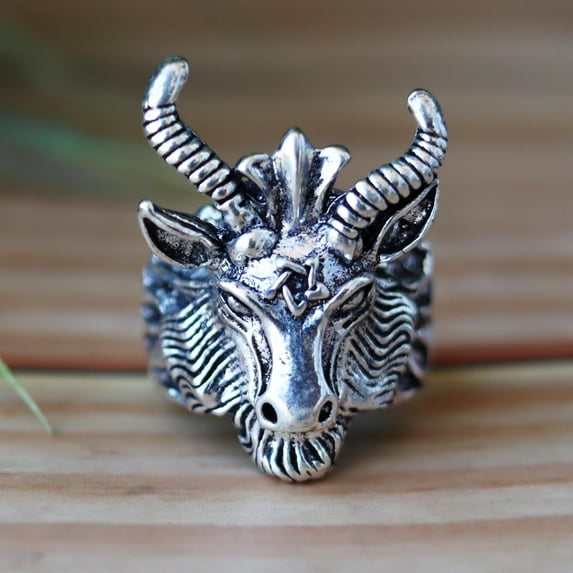 Goat Head Ring, 925 Silver Ring, Gothic Ring, Pagan Ring, Occult Jewelry, Horned Ring, Heavy Metal Jewelry, Wiccan Jewelry, Medieval Jewelry