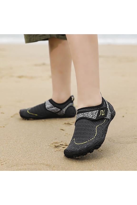 GobdXE Kids Crack Pattern Hook Loop Non Barefoot Aqua Beach Pool Water Shoes Boys Girls Black,4.5-5 Years