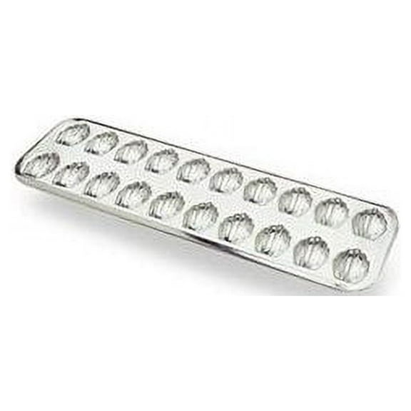 Gobel Madeleine Pan 20 Cavities. Each cavity: 1 3/4" x 1 1/4". Overall size of pan: 15" x 5"