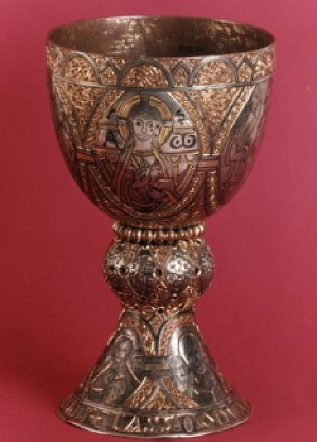 Goblet (Gold wHead of Christ) 14th C Antiques Gold Stift Kremsmunster Austria (Benedictine Abbey) Canvas Art - (18 x 24)