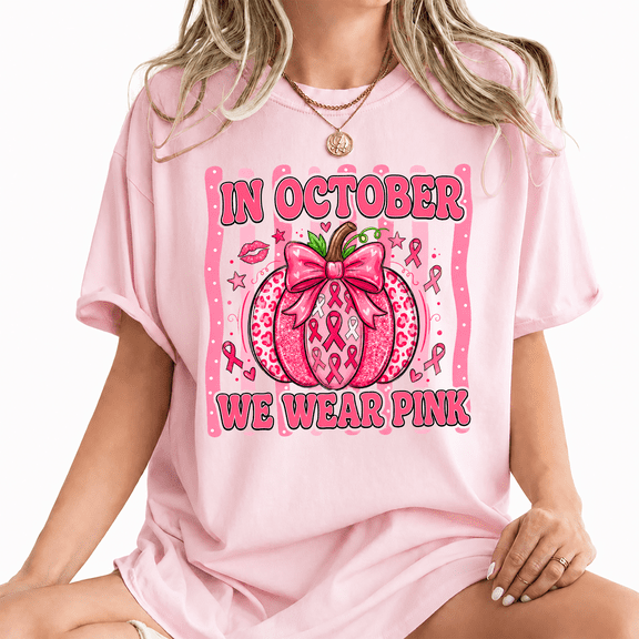 Godmerch Women's In October We Wear Pink Cute Pumpkin Breast Cancer Awareness T-Shirt