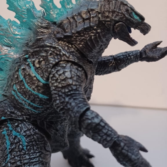 Godzilla Super Detailed 2019 Figure with Battleship!