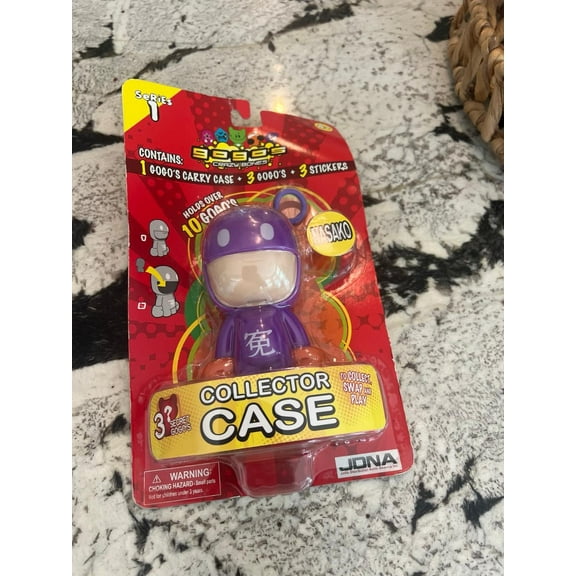 Gogo's Crazy Bones Collector Purple Case Series 1 Nasako w/3 Gogo's & 3 Stickers