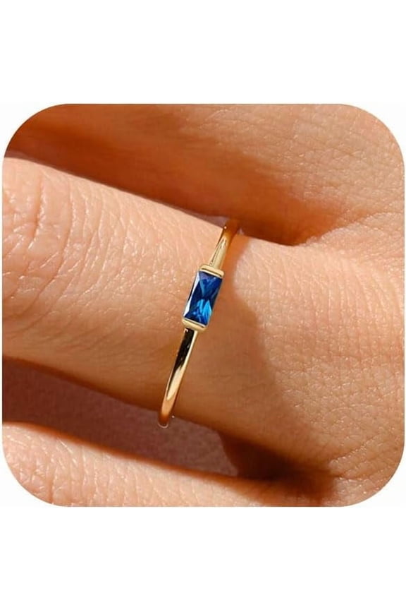 Gold Birthstone Rings for Women Non Tarnish Gold Stackable Ring Dainty 14K Gold Plated Baguette CZ Emerald Green Gemstone Ring Personalized Jewelry Gift for Birthday Size 4-10