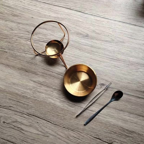 Gold Black Aromatherapy Candle Holder Portable Essential Oil Diffuser