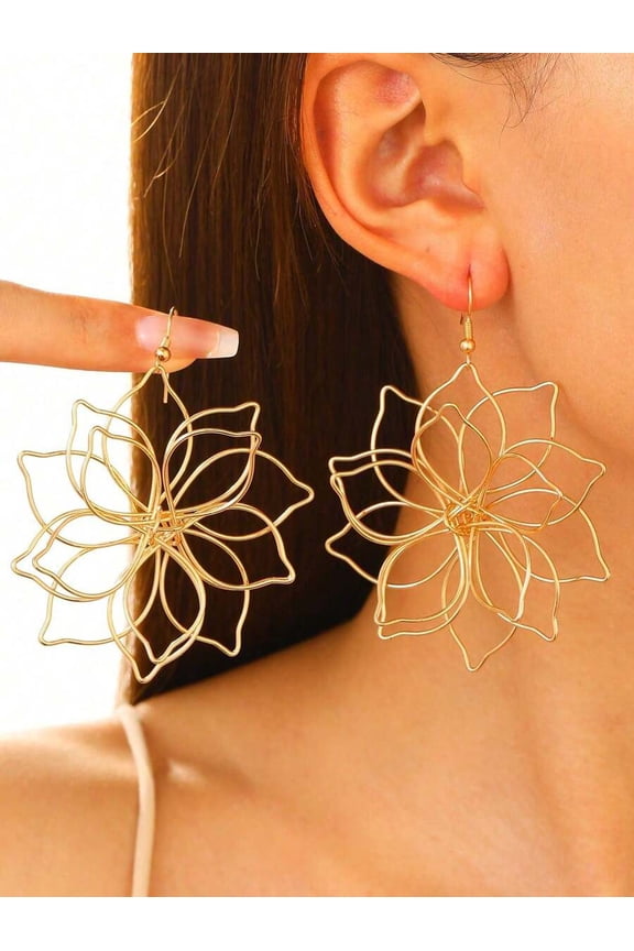 Gold Bohemian Wire Flower Dangle Earrings, Hollow Multi-Layer Floral Design For Daily Wear