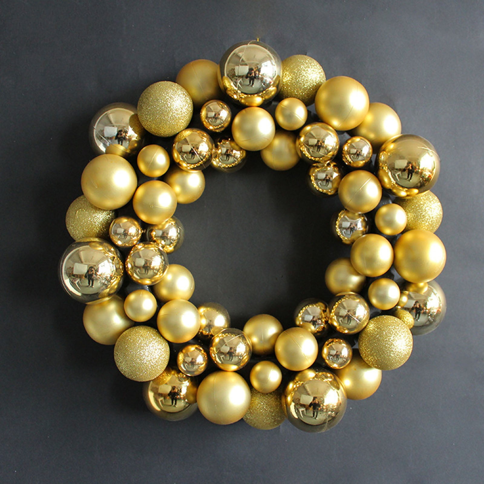 Gold Christmas Ball Wreath, Shiny Metallic Ornament Wreath with ...