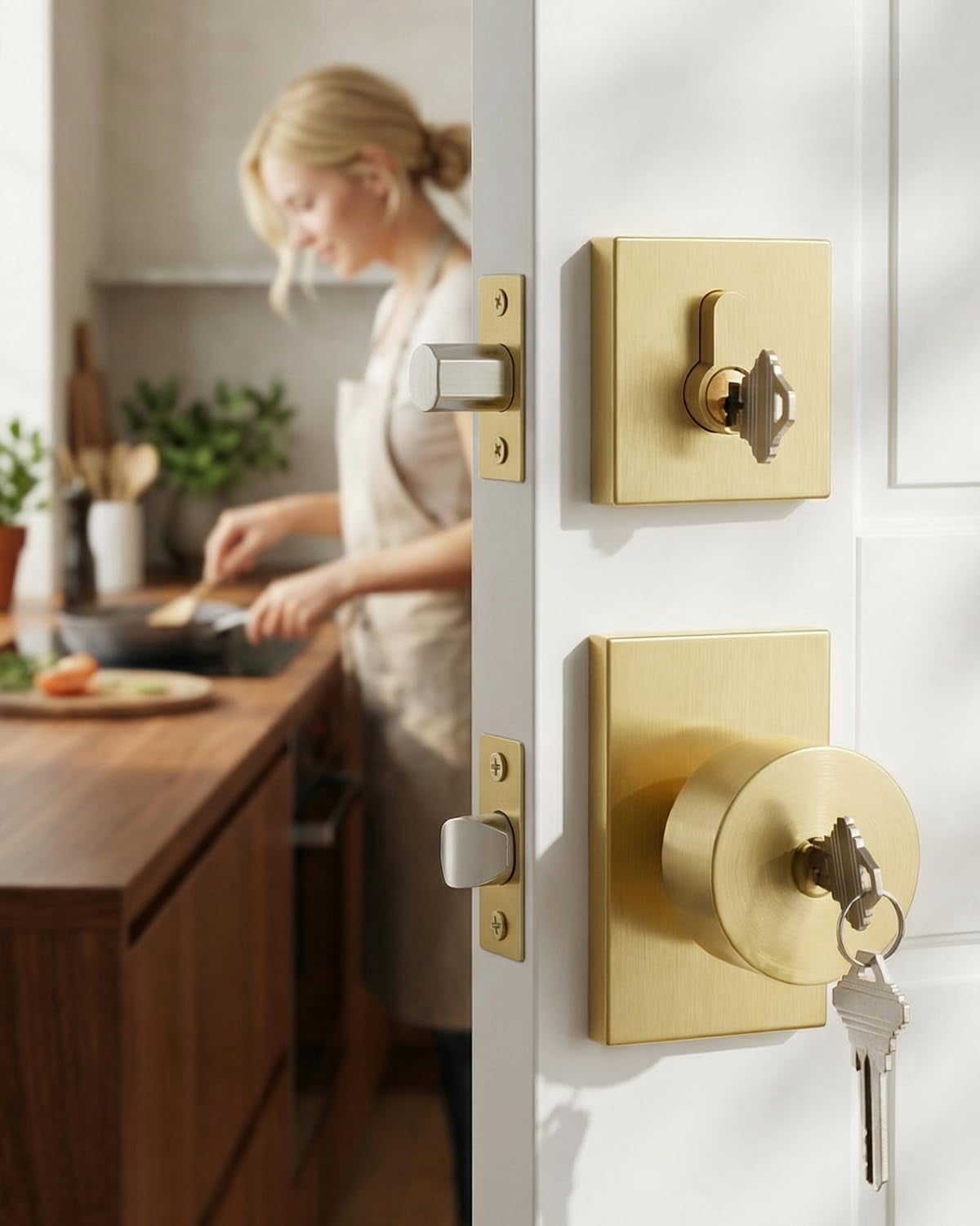 Gold Door Knob with Deadbolt, Zinc Alloy Brushed Gold Keyed Alike Exterior Door Lock Set,Heavy Duty Brushed Brass Front Door Knob and Deadbolt Set with Lock and Key, Reversible (1 Pack)
