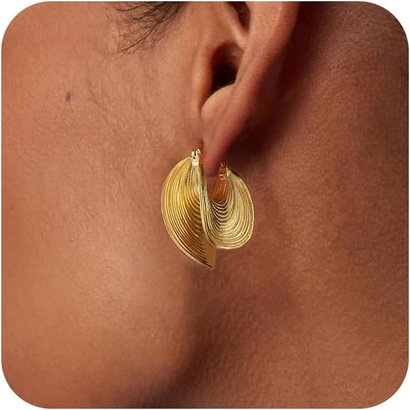 Gold Earrings For Women, Trendy Dainty 14K Gold Plated Dangle Hoops Earrings Simple Stud Chunky Huggie Earrings Lightweight Hypoallergenic Minimalist Aesthetic Gold Jewelry For Women[Z1]