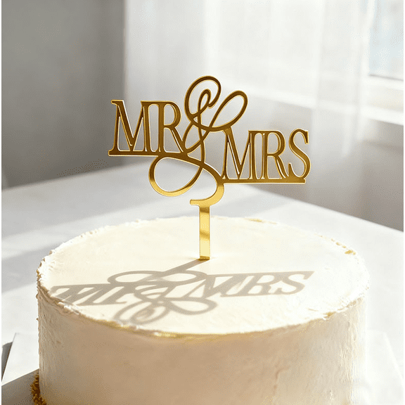 Gold Mirror Acrylic MR & MRS Wedding Cake Topper, Elegant Cursive Swirl Script Text Cake Decor for Classic Wedding Reception Supplies, 1 Count