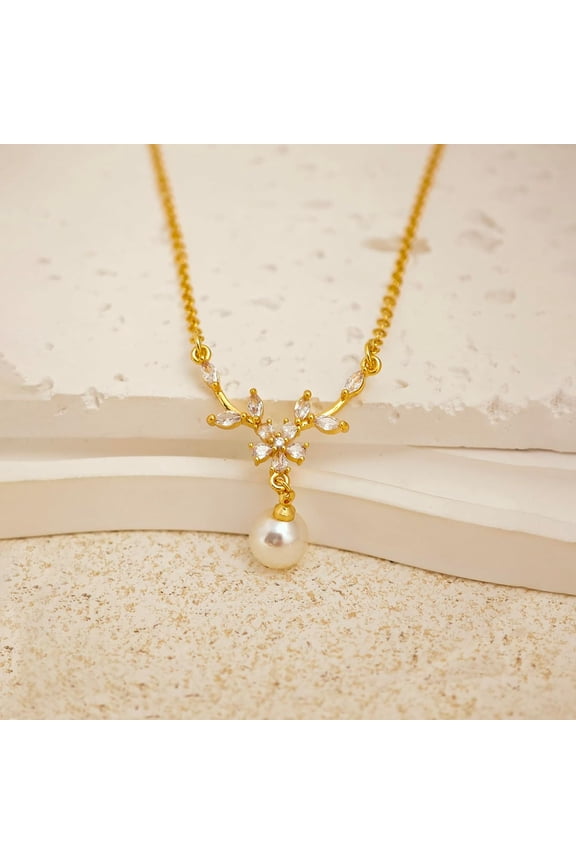 Gold Pearl Necklaces for Women Trendy, Single Pearl Drop Pendant Necklace Dainty Necklace for Women Simple Wedding Pearl Choker Bridesmaids Necklace Prom Jewelry Gifts