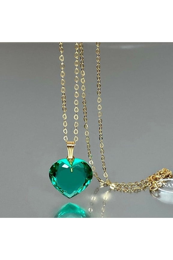 Heart Shaped Green Emerald Necklace, 7 ct, Sterling Silver, 18 in Cable Chain