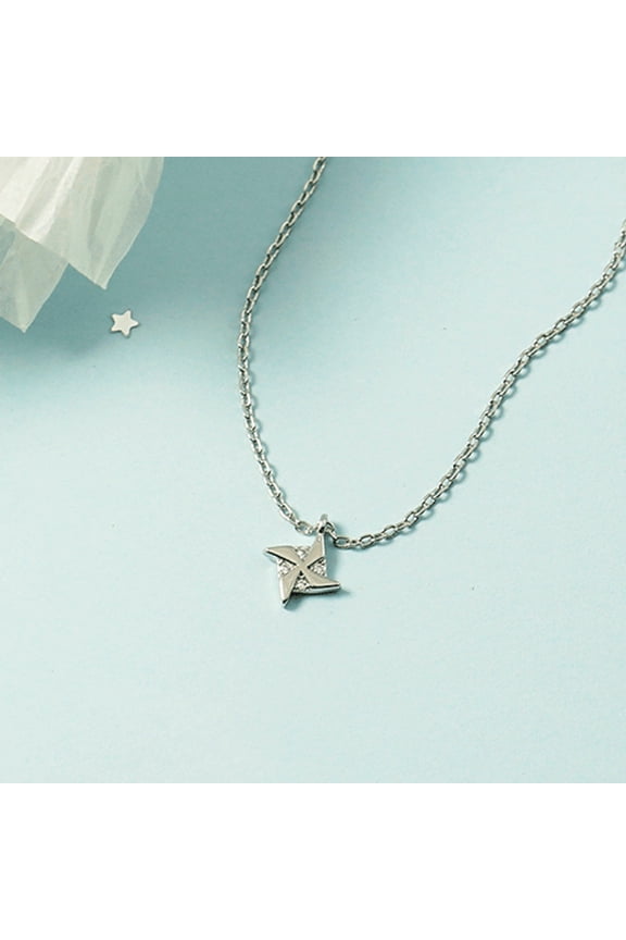 Gold Plated Star Pendant Necklace, Brass, Celestial Design, Dainty Fashion Jewelry for Women, Casual Wear