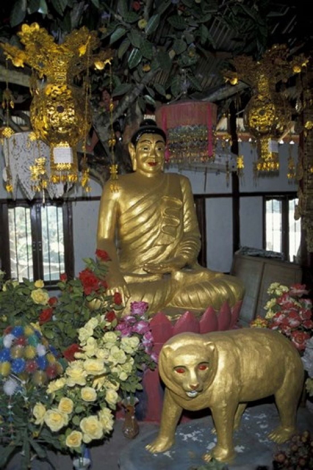 Gold Tiger and Bhuddha Sculpture at the Golden Temple China Canvas Art - Charles Crust DanitaDelimont (12 x 17)