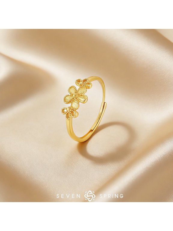Gold Tone Flower Ring for Women, Elegant Triple Bloom Adjustable Statement Ring, Jewelry Gift for Wife, Mom, Girlfriend, Wedding Anniversary Present