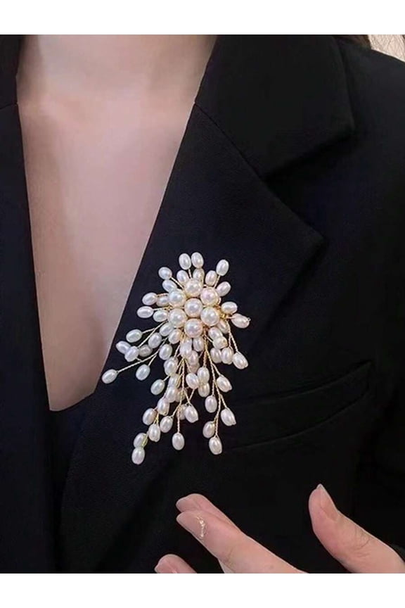 Gold-Tone Vintage-Inspired Faux Pearl Floral Brooch With Delicate Draping Design, Elegant Lapel Pin For Women