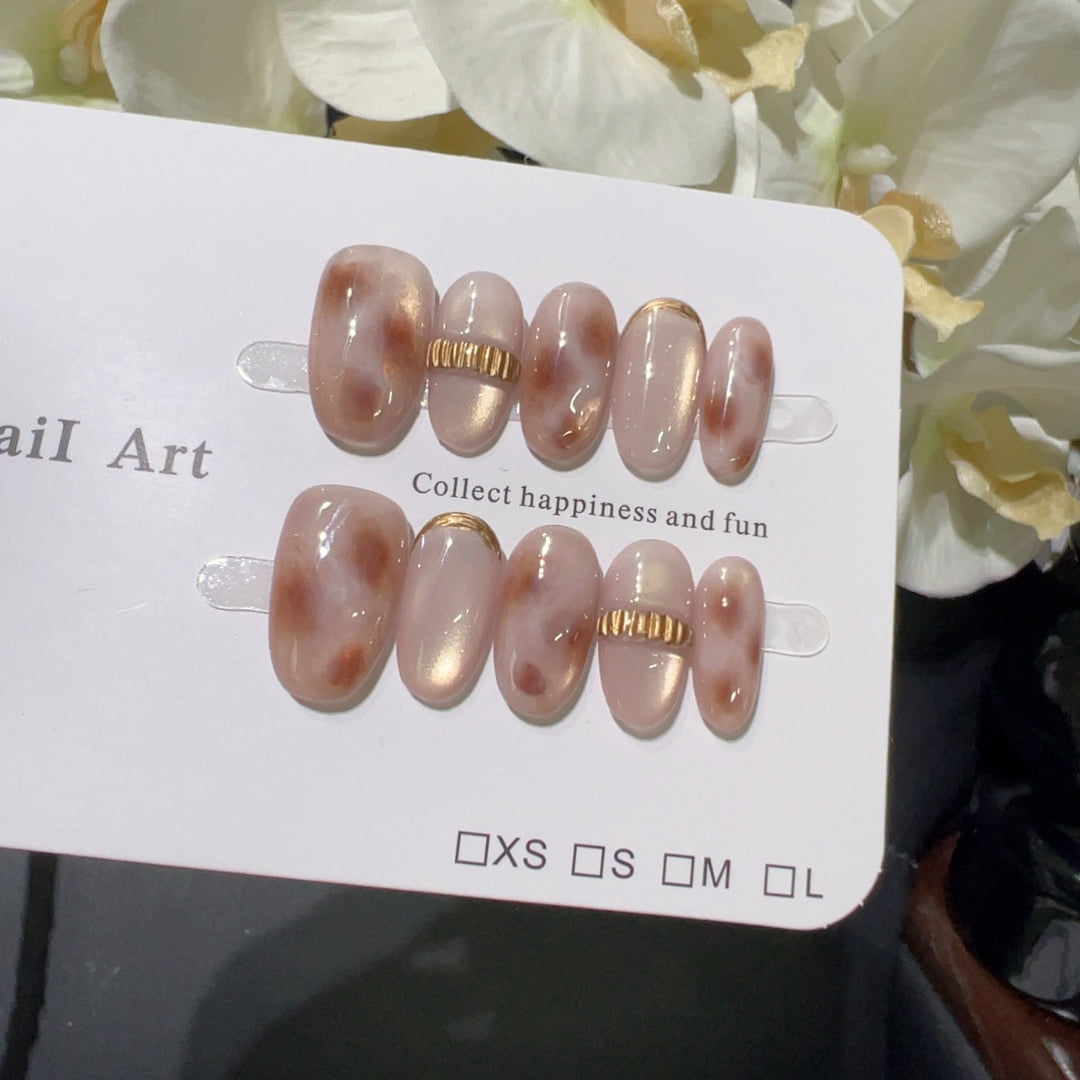 [Gold inlaid jade shadow] Peach chalcedony smudged gold jewelry lines ...