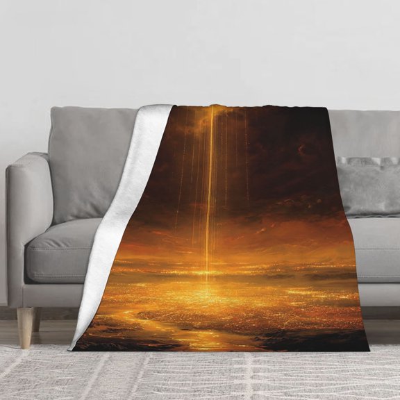 Golden Divine Light Beam Fleece Throw Blanket, Heavenly Glowing Golden Rays Over Night City Magical Dramatic Cloudscape Scenery Print Soft Cozy Fleece Throw Blanket