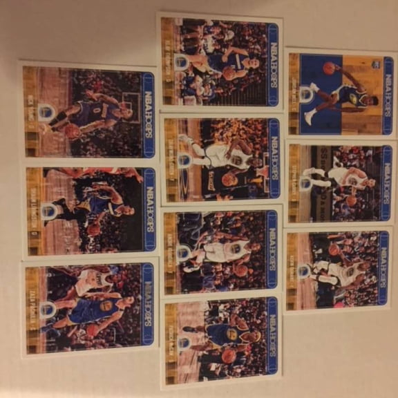 Golden State Warriors 2017-18 Panini Hoops NBA Team Set Includes Rookies (Hand Collated)