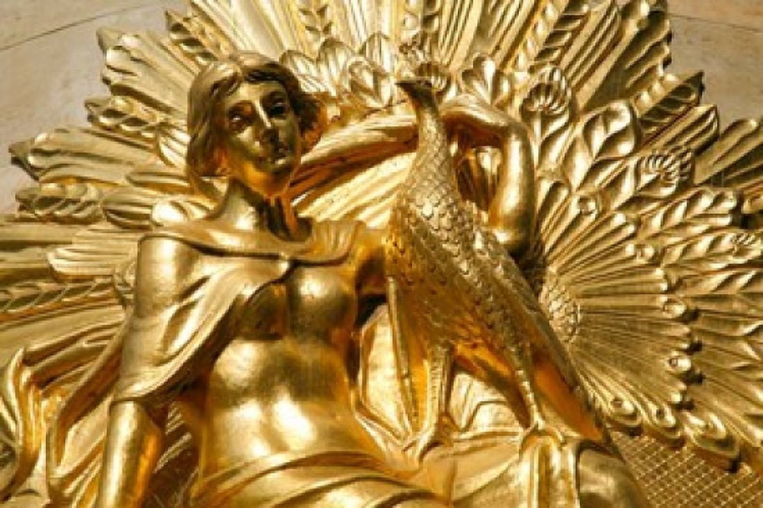 Golden Statuary Commerz Bank in Leipzig Canvas Art - Dave Bartruff DanitaDelimont (26 x 18)