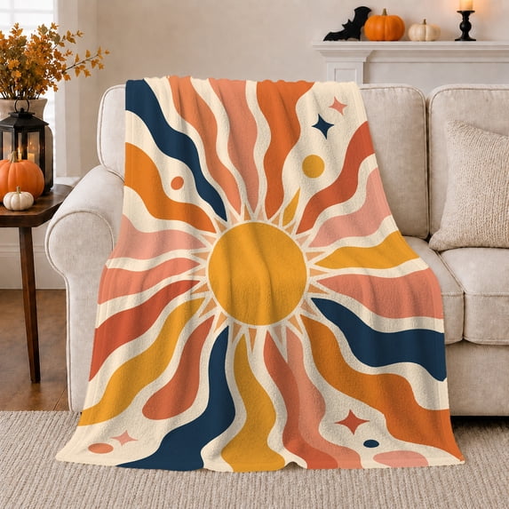 Golden Sun with Retro Wavy Rays, Energetic Modern Style for Sun Lovers, Warm Boho Solar Pattern and Birthday Gift, Cozy Flannel Blanket for Bedroom and Living Room, Home Decor