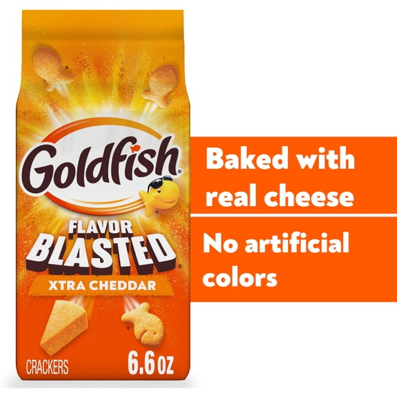 Goldfish Flavor Blasted Xtra Cheddar Cheese Crackers, 6.6 oz Bag