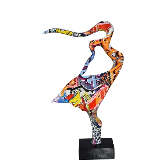 Gone With The Wind Modern Graffiti Resin Statue Size: 9" x 3" x 14"H