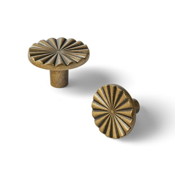 Goo-Ki 1.5"(38mm) Diameter Antique Brass Kitchen Cabinet Knob, Closet Classic Zinc Alloy Drawer Knobs with Round Flower Design, 6 Pack