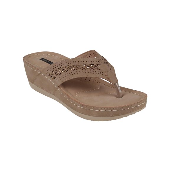 Good Choice Womens Bari Faux Suede Round Toe Wedge Sandals