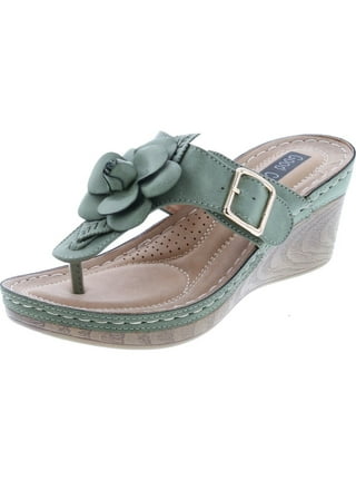 GC Shoes Womens Slides in Womens Sandals 