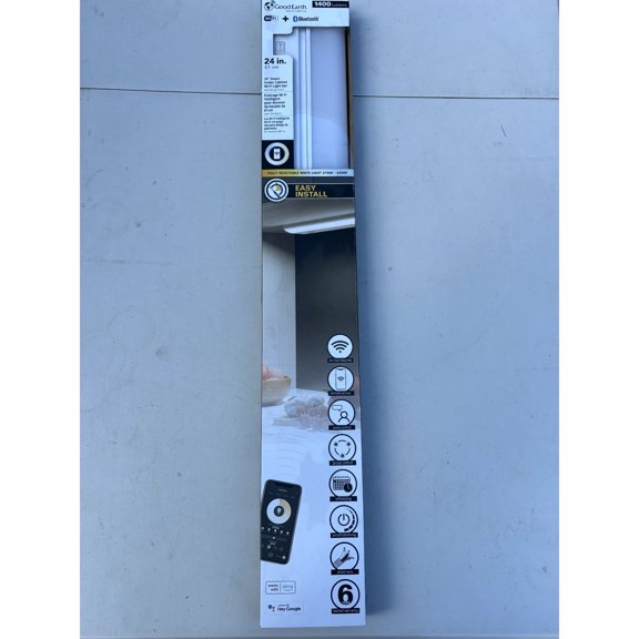 Good Earth 5-Select Color Temp 24-in Smart Hardwired LED Under Cabinet Light