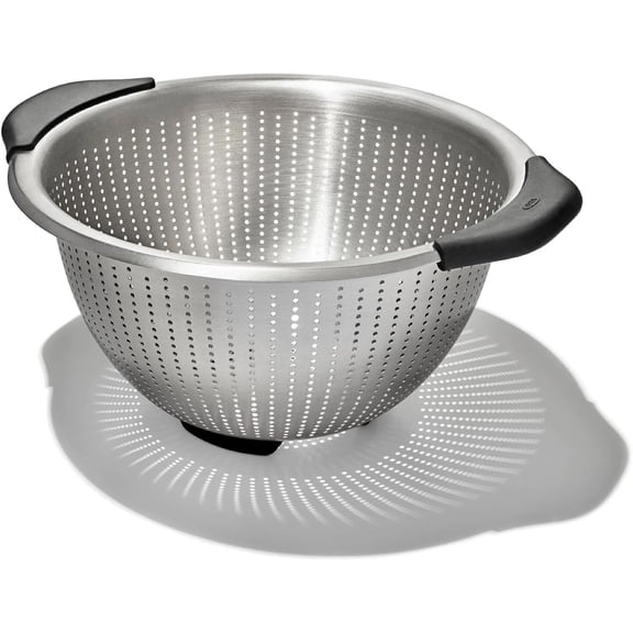 Good Grips Stainless Steel Colander, 5 qt. Capacity, Strainer with Non-Slip Handles, Kitchen Colander for Pasta and Vegetables, Nesting Stainless Steel Strainer and Sieve