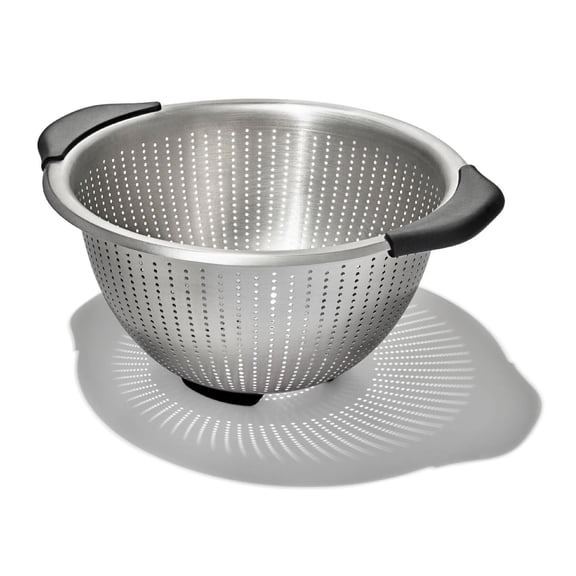Good Grips Stainless Steel Colander, 5 qt. Capacity, Strainer with Non-Slip Handles, Kitchen Colander for Pasta and Vegetables, Nesting Stainless Steel Strainer and Sieve