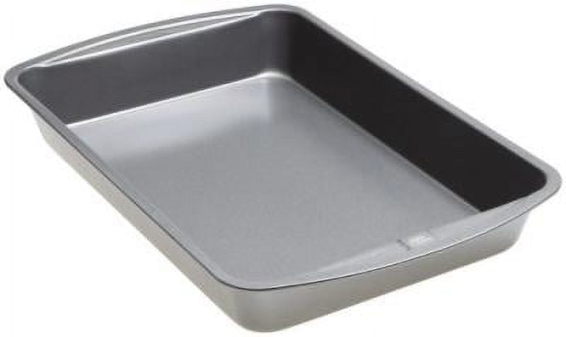 HONGBAKE Premium 9x13 Baking Pan, Small Rectangle Sheet Cake Pan for Oven  with Widened Handle, Nonstick and Dishwansher Safe - Dark Grey: Buy Online  at Best Price in UAE 