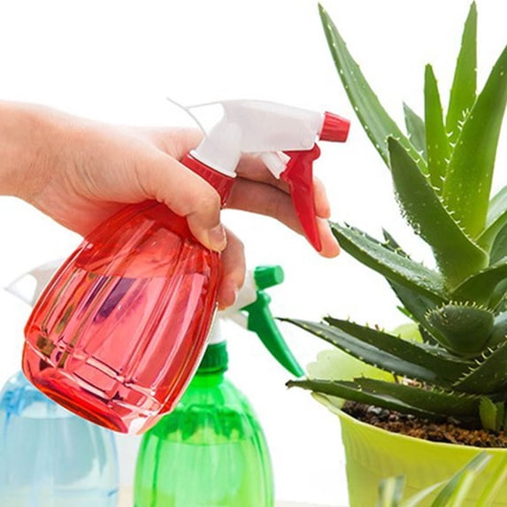 Goodhd Plastic Spray Bottle Cleaning Hand Garden Empty Trigger 500Ml,Red