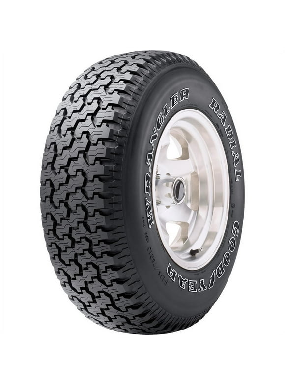 Goodyear Wrangler Radial 235/75R15 105S All-Season Tire