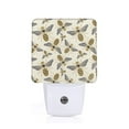 thumbnail image 1 of Goofa Flying Bees1 Night Light, Plug-in, Dusk to Dawn Sensor, Warm White, Ambient Lighting, Ideal Kids Adults Nightlight-EU, 1 of 9