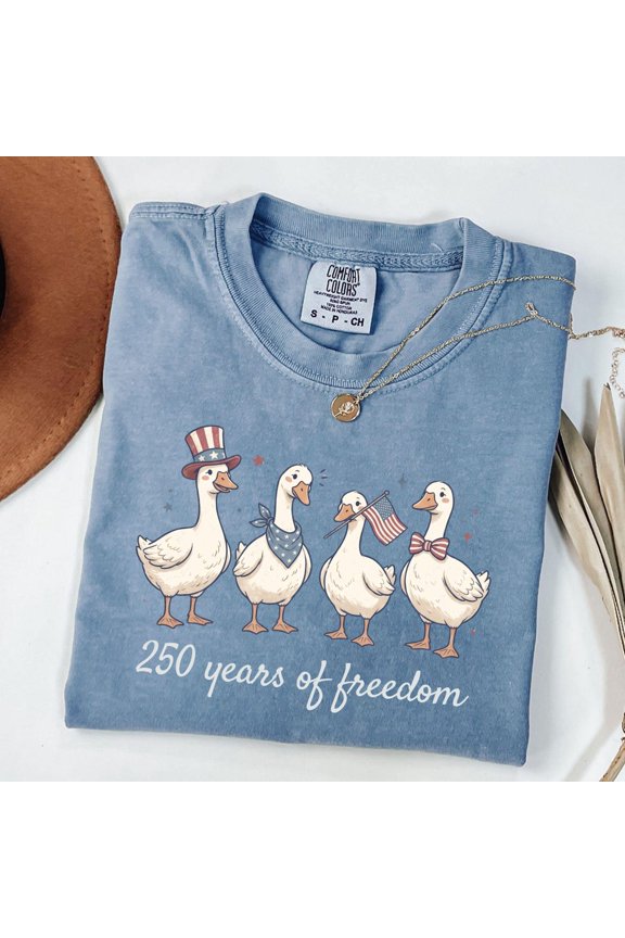 Goose 250 Years Independence Animal Graphic T-Shirt All Size S-3XL