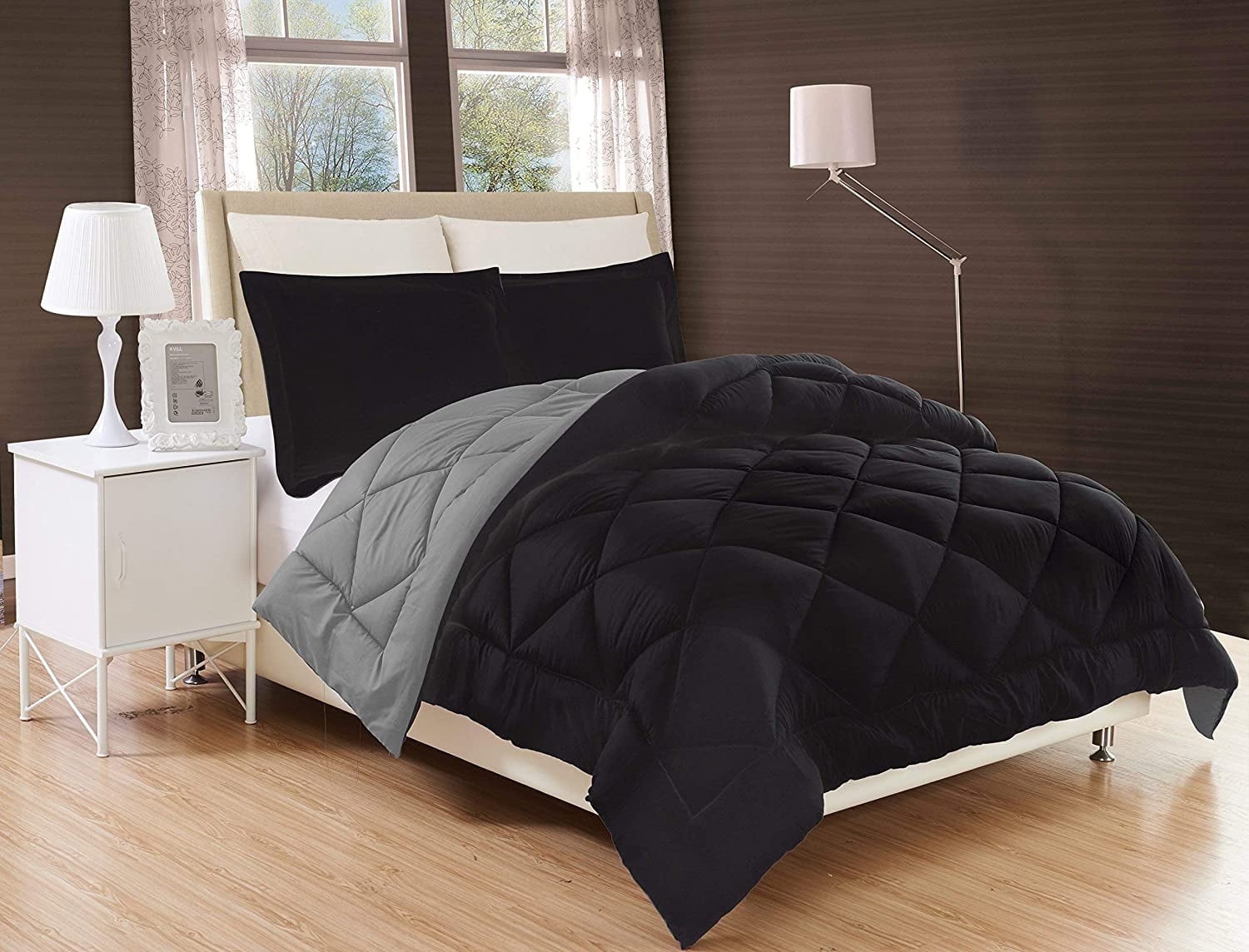 Goose Down Close Out Deal , High Quality 3pc Comforter Set-Full/Queen, Black/Gray